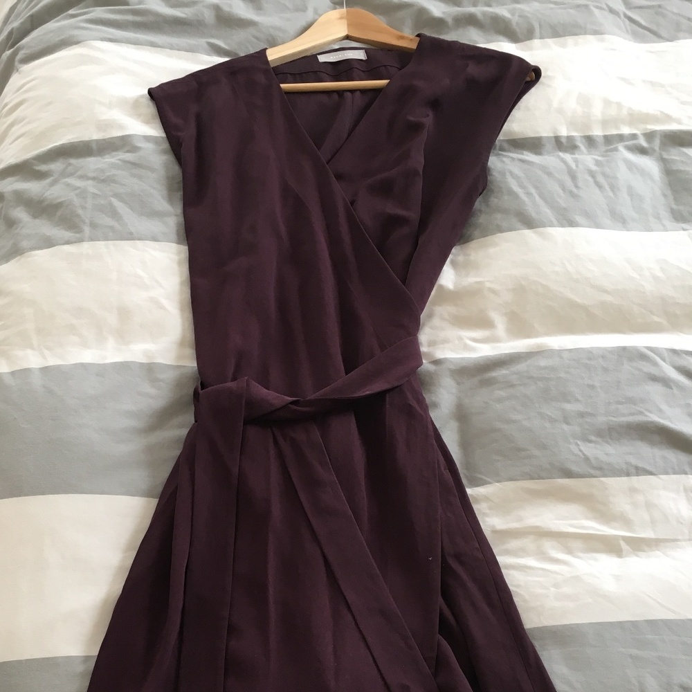 Everlane Japanese GoWeave Sleeveless Wrap Dress